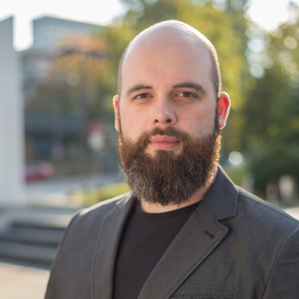 Porträt von Andreas Schönbucher. Externer Berater für Datenschutz und IT-Sicherheit im Saarland.
